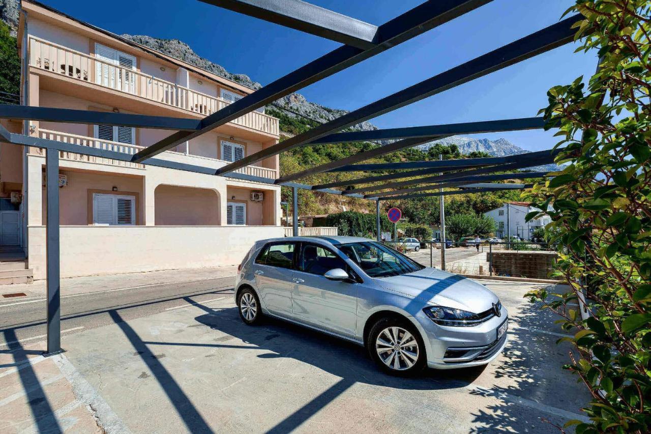 ברלה Matko'S Oasis Apartments מראה חיצוני תמונה