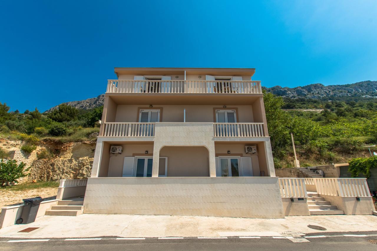 ברלה Matko'S Oasis Apartments מראה חיצוני תמונה